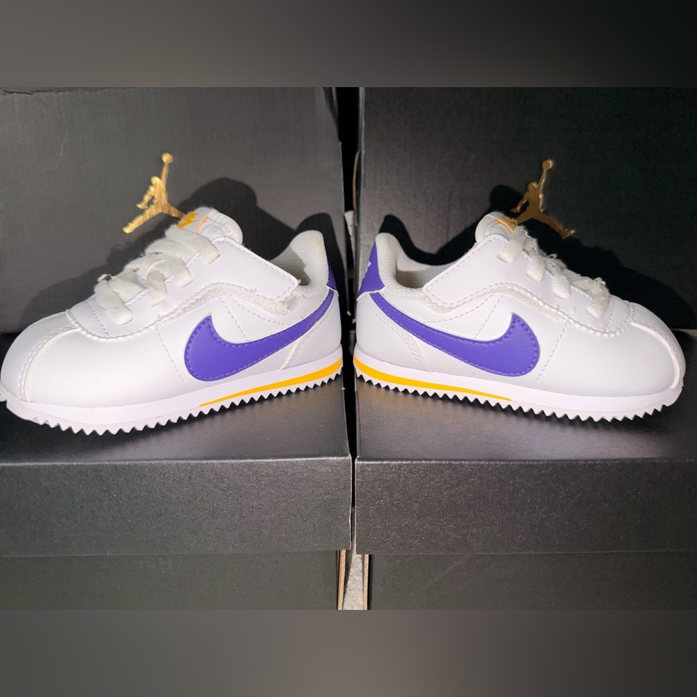 Nike Kids Shoes White and Purple